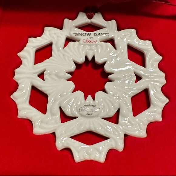 Longaberger Collectors Club 2002 Ornament - Picture 2 of 3